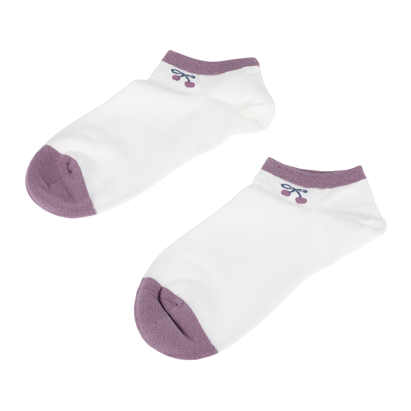 Großhandel oder benutzerdefinierte Damen klassische Tief geschnittene Socken mit Stickerei
