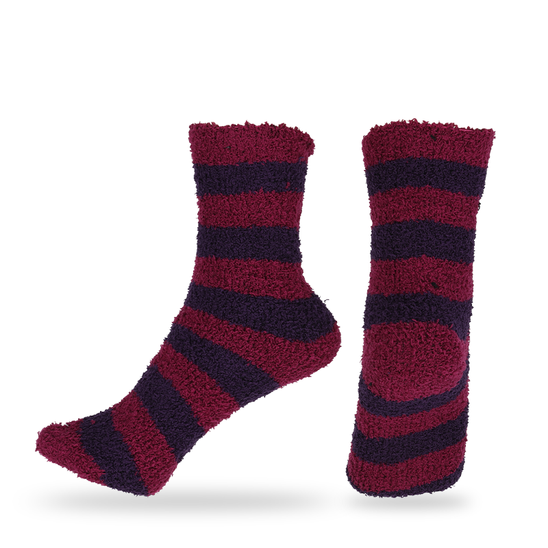 Großhandel oder benutzerdefinierte Feder Garn Low-Gauge Winter thermische warme flauschige Socken 